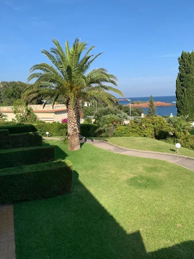 Appartement Vue Mer Domaine Arbore Saint-Raphaël Frankrig
