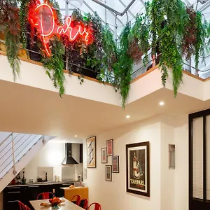 Loft Familial Au Coeur De Avec Clim, Arcade Et Baby-foot Proche Republique Et Canal St Martin , Paris France