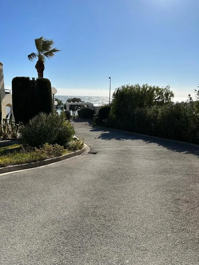 Apartment Appartement Vue Mer Domaine Arbore Saint-Raphael