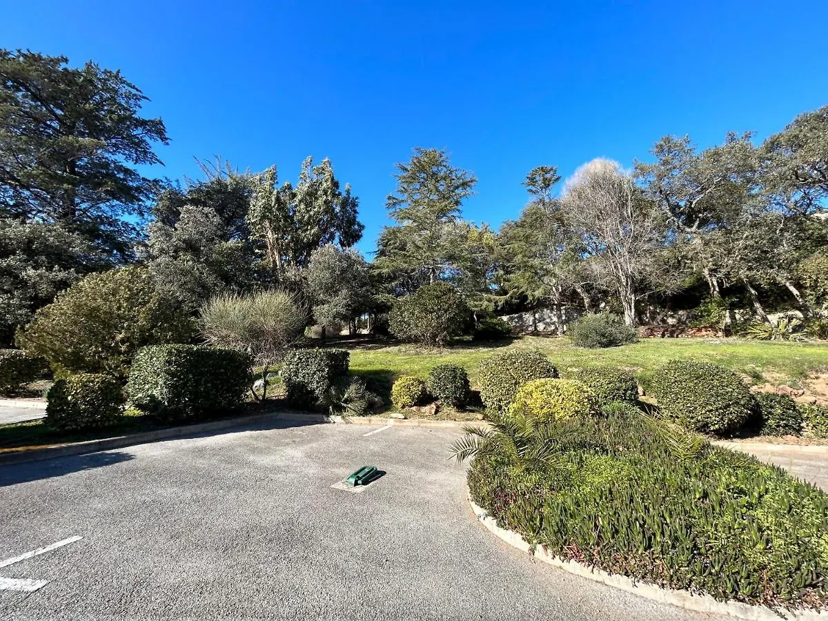 Appartement Vue Mer Domaine Arbore Saint-Raphael  Apartment Saint-Raphael (Var)